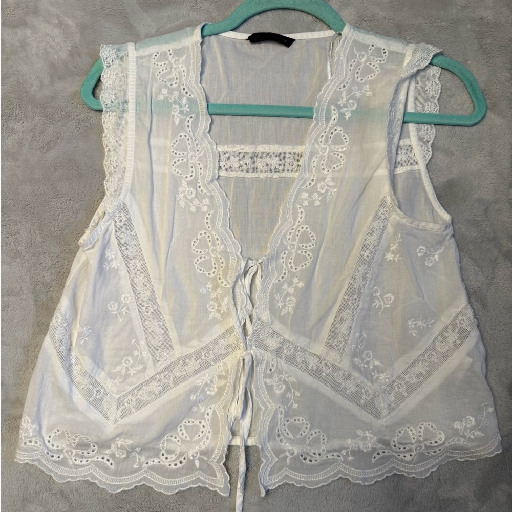Zara White Lace Sleeveless Top
